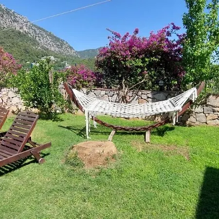 Gocek Dag Manzarali Doga Icinde Havuzlu * Φετιγιέ
